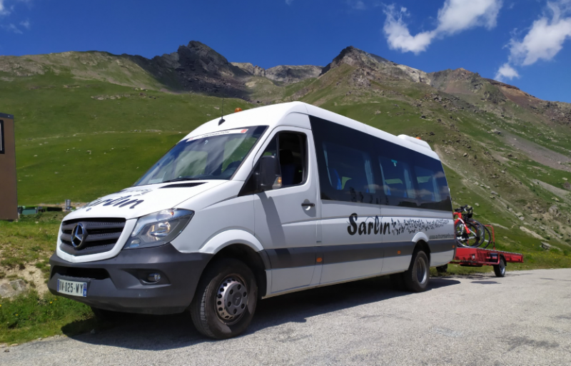 Minibus en location dans les Alpes